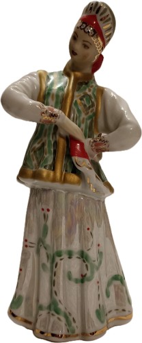 figurka-kobieta-w-kubraczku-galinex-kuzniecow.jpg